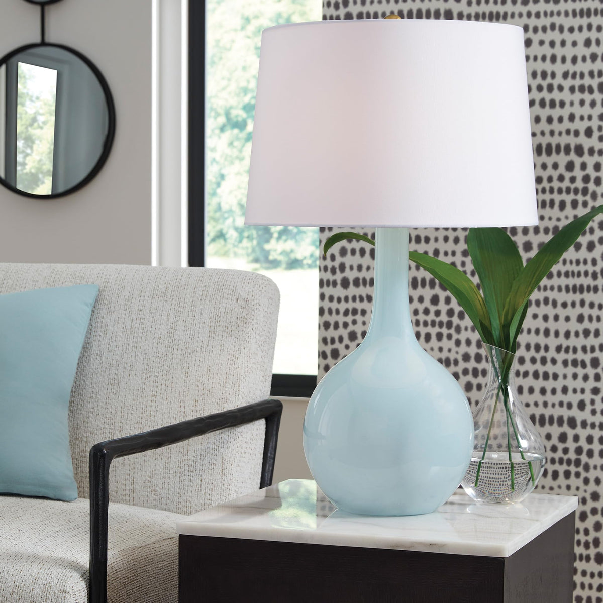 Rylanton Table Lamp (Aqua / Table Lamp)