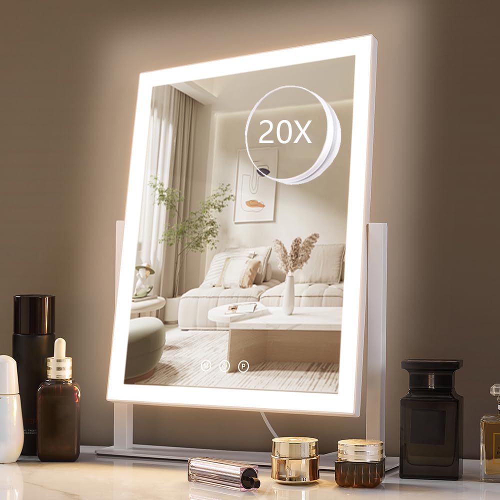 Lighted Makeup Mirror (17.4"L x 13.1"W)