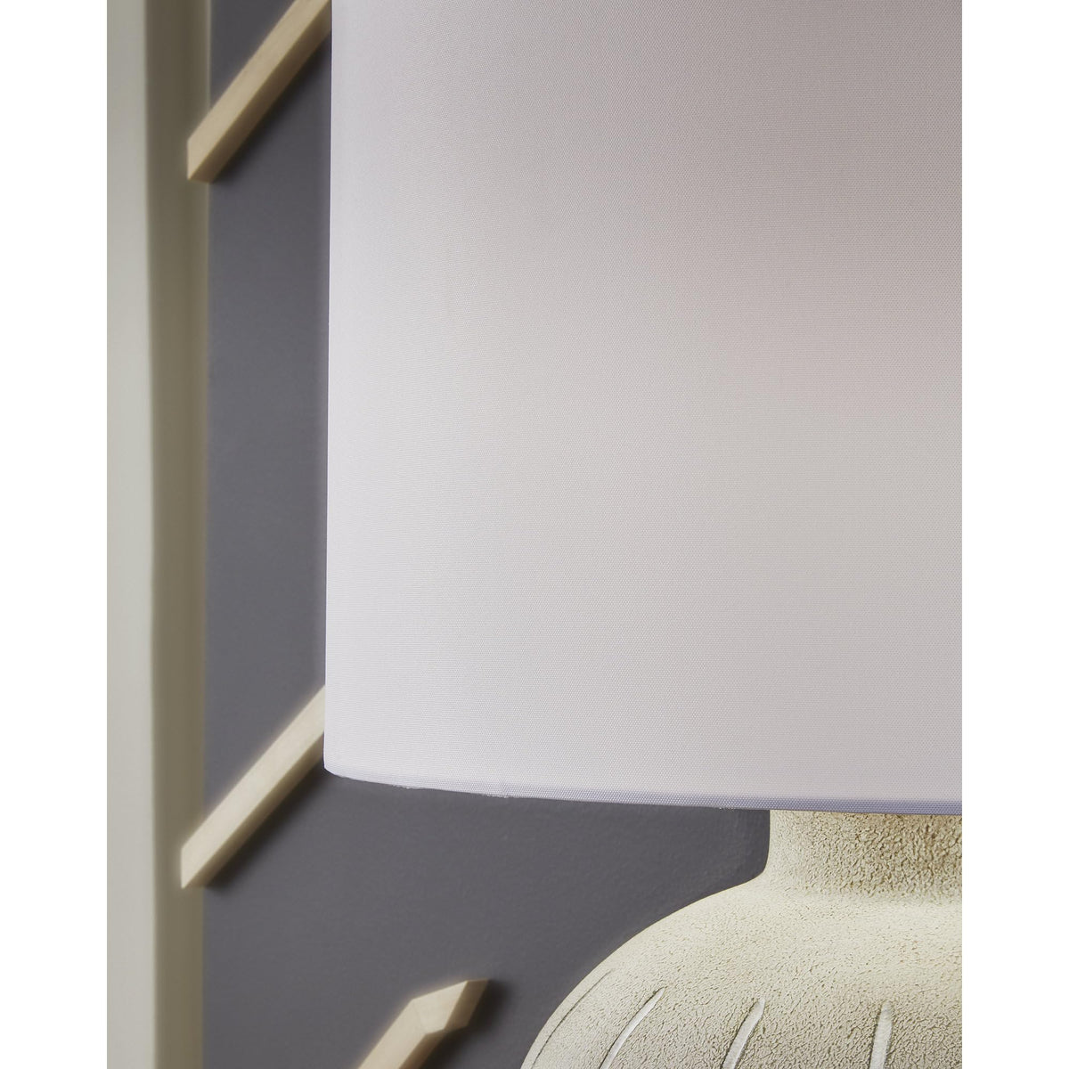 Living Room Table Lamp (Warm Gray)