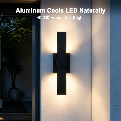 Aluminum 32 in Long Outdoor Wall Light Fixture