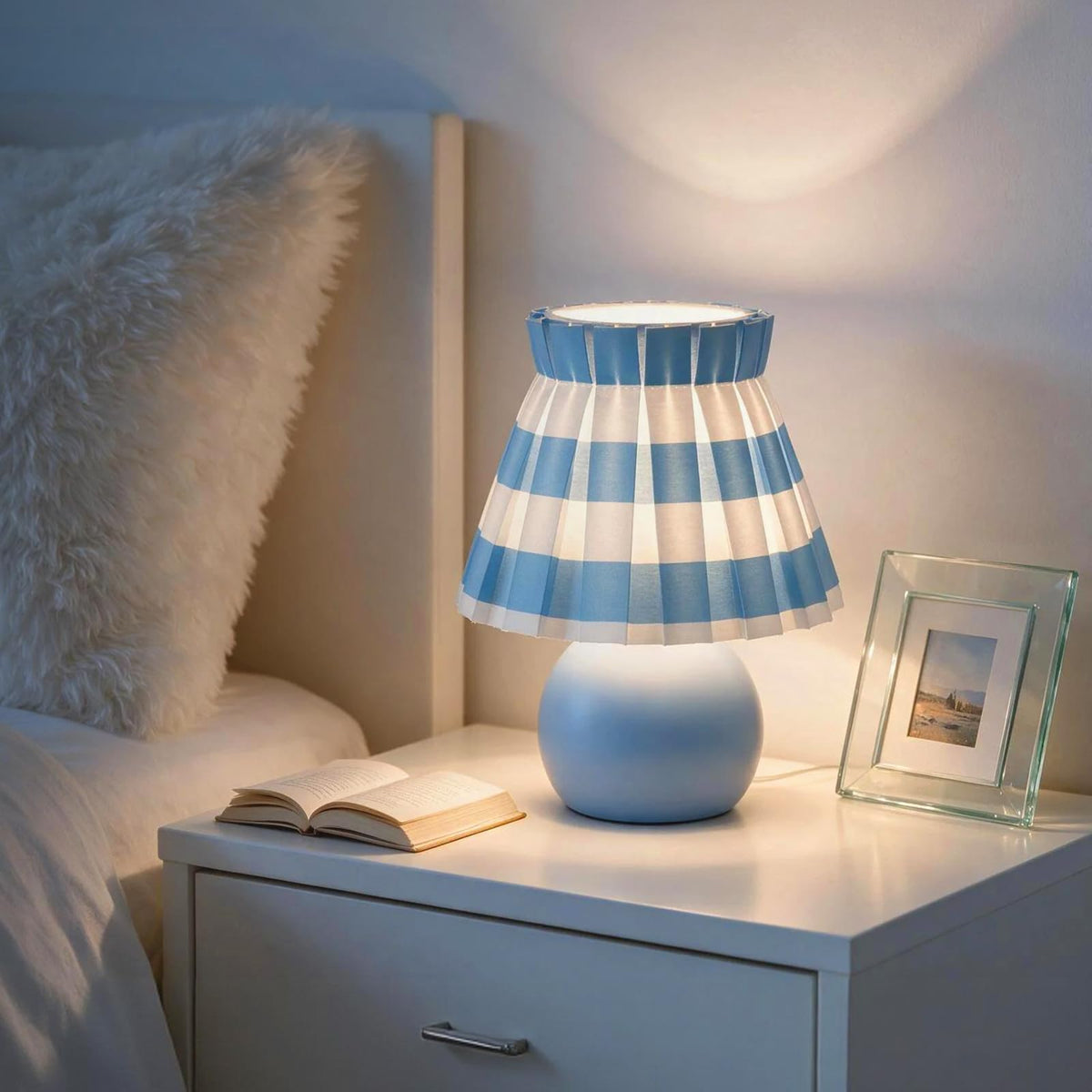 Blue White Plaid Small Bedside Table Lamp (Blue-White / On/Off Switch)