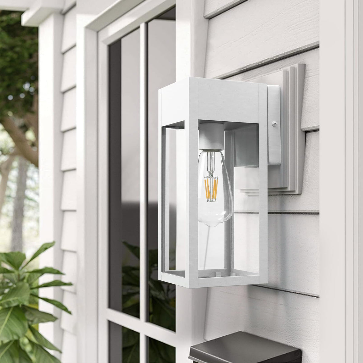 Porch Lights with GFCI Outlet (White 1-Pack（With Outlet） / No Sensor, Standard)