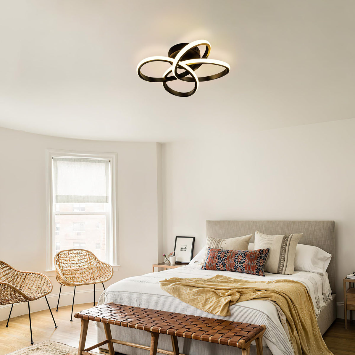 Modern Ceiling Light (Black / 13in)