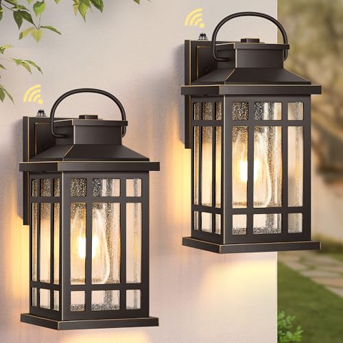 Dusk to Dawn Outside Lights (ORB(Gold Trim) / Dusk to Dawn Sensor-2 Pack)