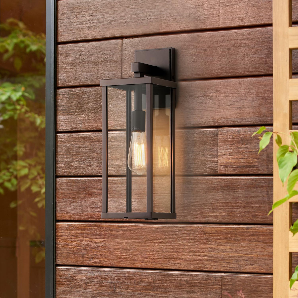 18" Outdoor Wall Sconce (Oil-Rubbed Bronze / 18-inch)