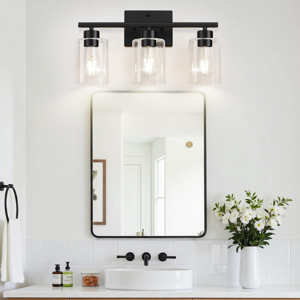 Black Bathroom Light Fixtures with Clear Glass Shades (Matte Black / 3-light)