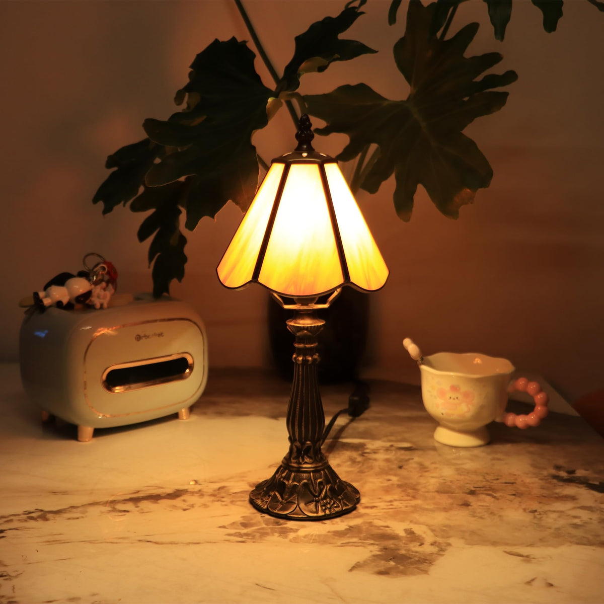 Small Tiffany Style Table Lamp Orange Stained Glass Lamp 14 Inch (Orange)