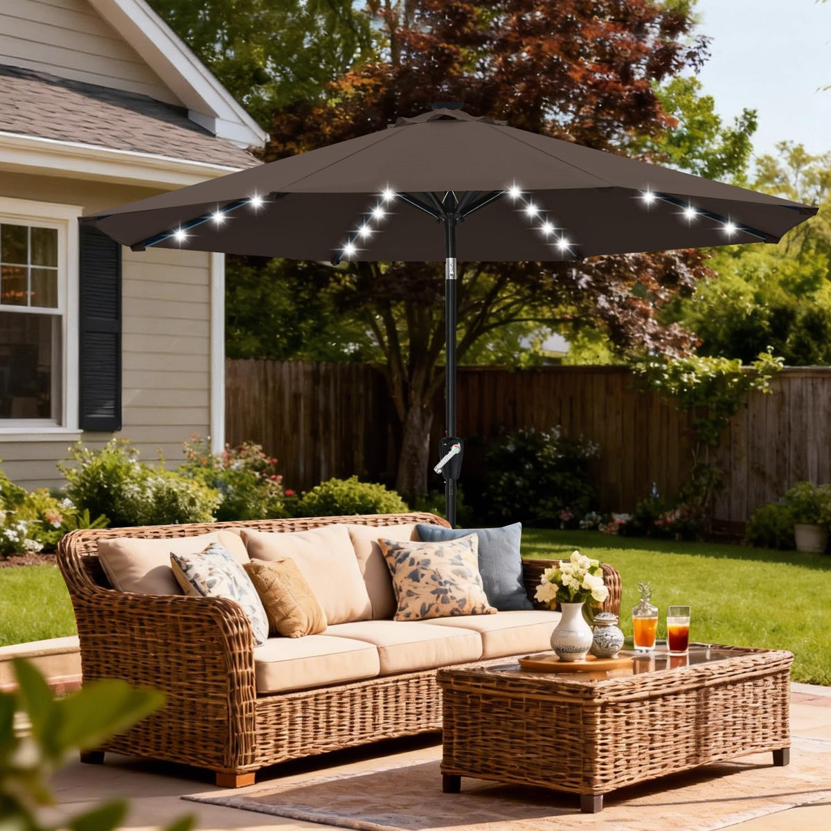 Solar Led Patio Umbrella with 32 Lights 10FT (LED Umbrella / 10ft / Brown)
