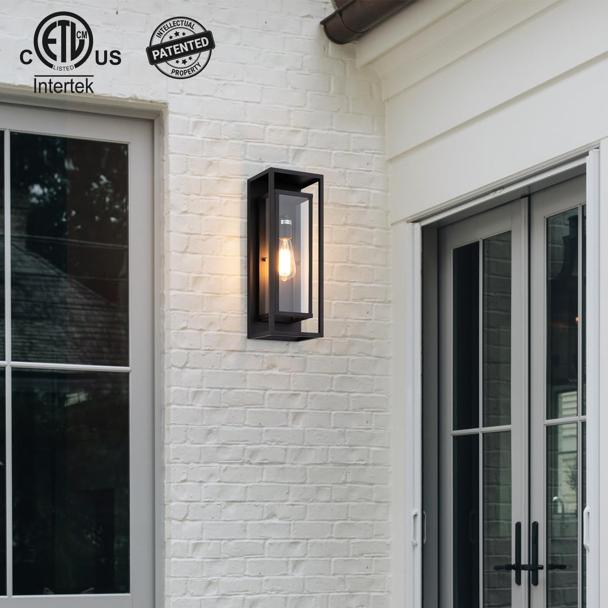 18" Modern Outdoor Porch Wall Light (Matte Black / 18-inch)