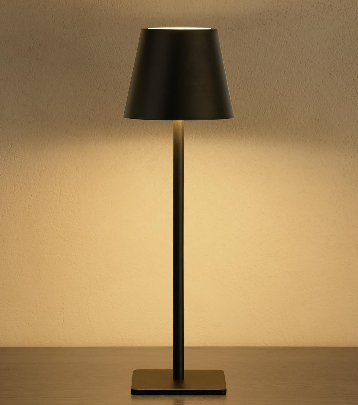 Cordless Table Lamp (Black / 1 Pack)