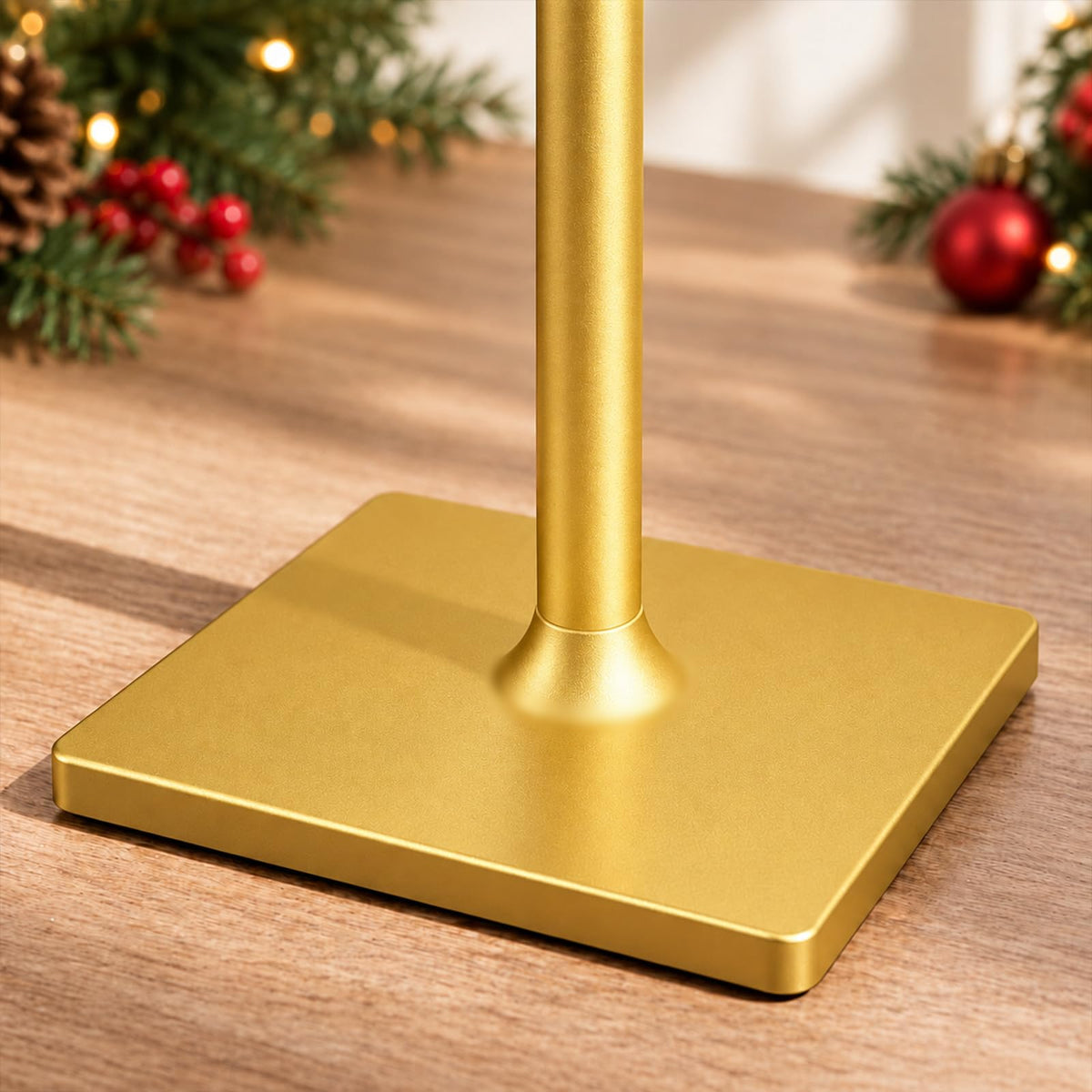 Gold Rechargeable Cordless Table Lamp (Christmas Gold)