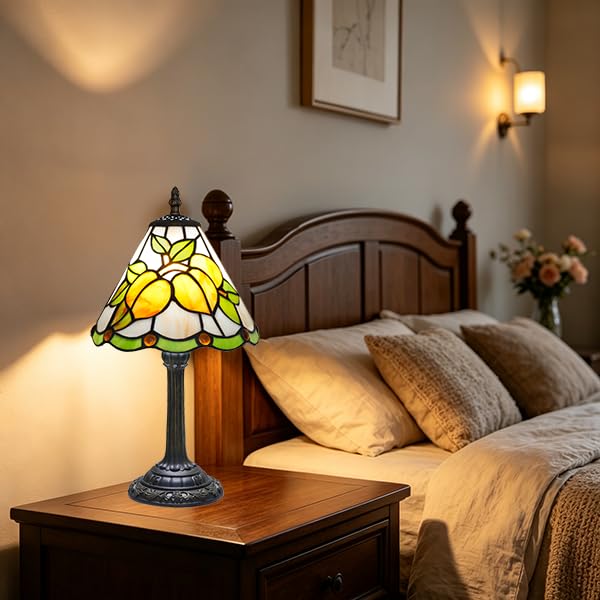 Small Tiffany Lamp Yellow Lemon Stained Glass Lamp Elegance Vintage Bedside Lamps Tiffany Style Table Lamp Cottage Living Room Bedroom Retro Home Office Desk Kitchen Night Lights Home Decor Gifts (Yellow Apricot)