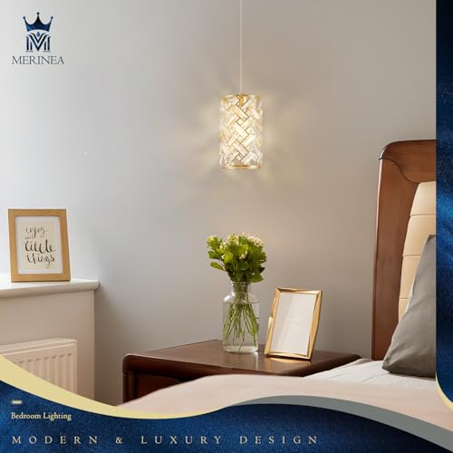 Gold Crystal Pendant Light (Round Gold)