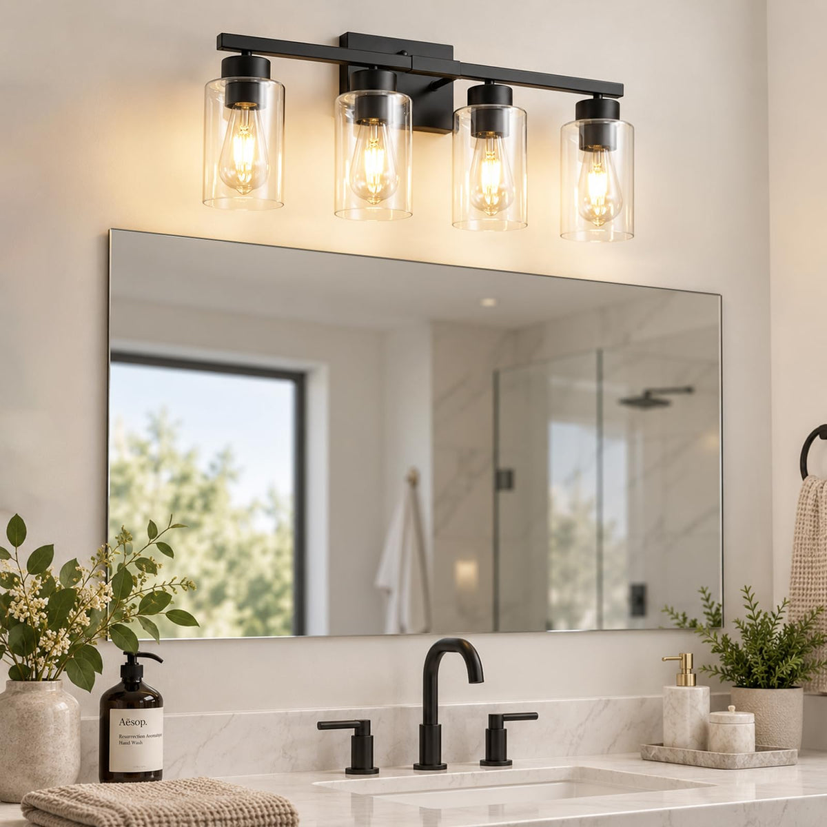 Bathroom Light Fixtures (Matte Black / 4-Light)