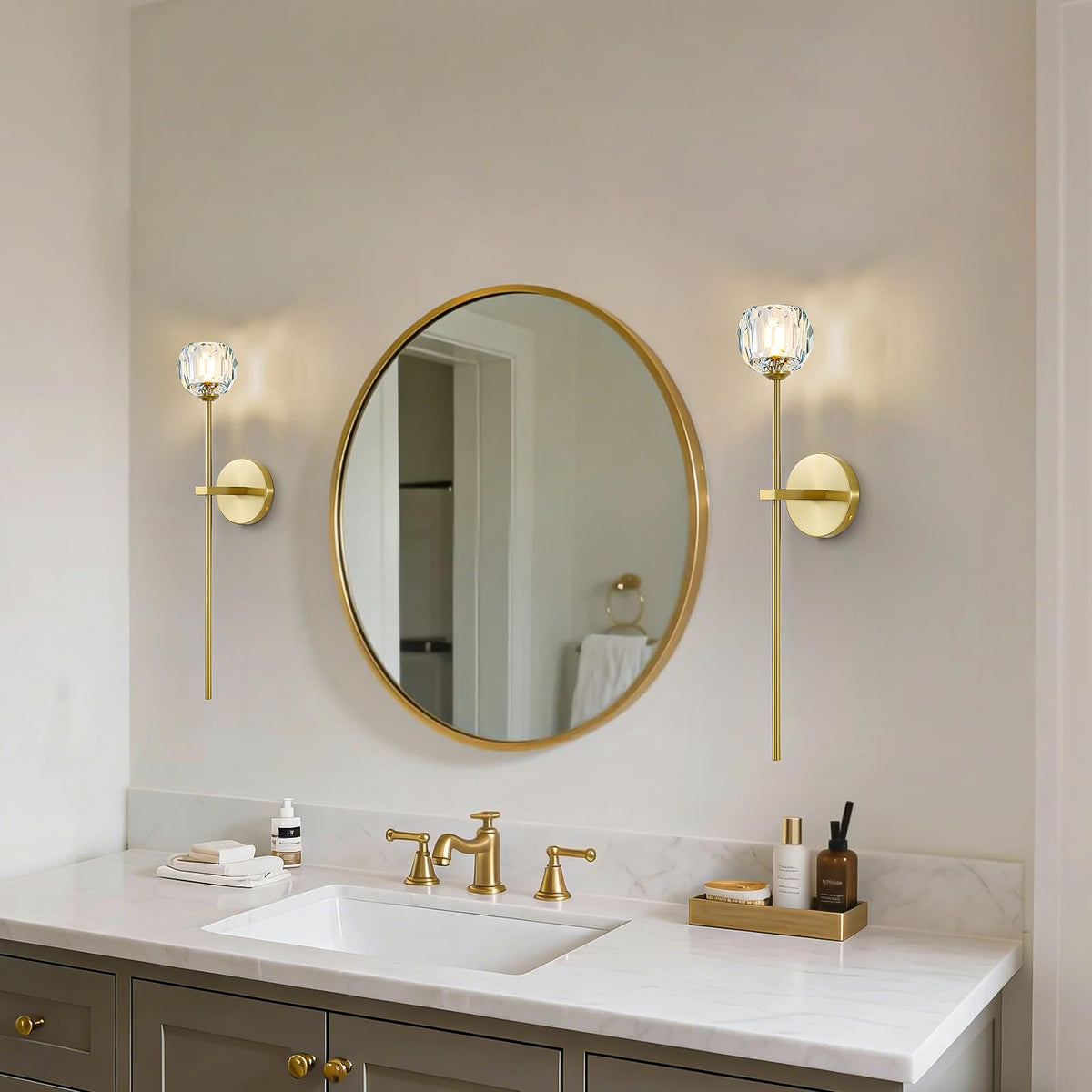Gold Crystal Wall Sconces Brushed Brass Mid Century Modern Bathroom Sconce (Gold / 1 PC)