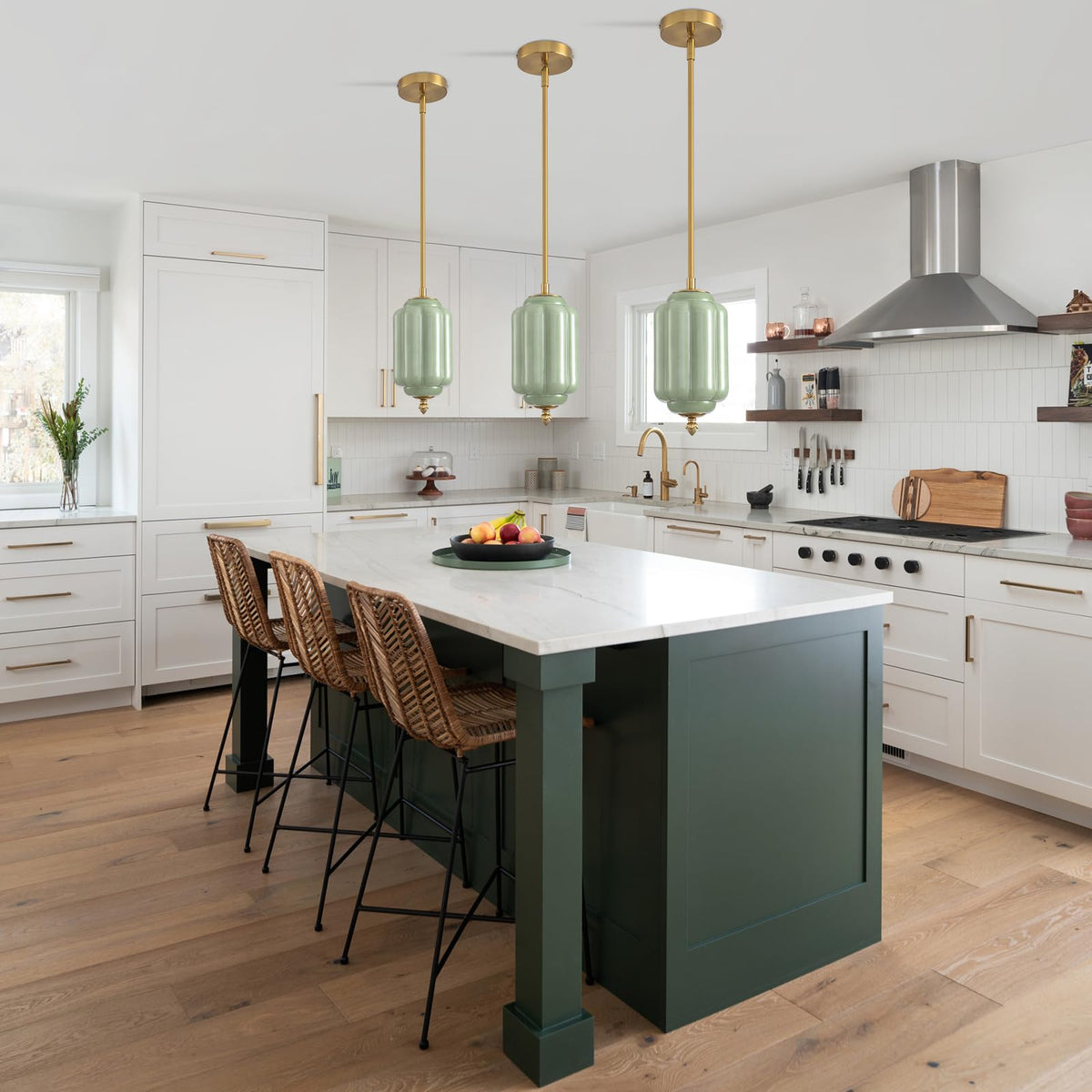 Vintage Green Glass Pendant Lights 1 Pack 5.5 Inch Mid Century Brass Hanging Ceiling Light (Green-1 Pack / 5.5 Inch)
