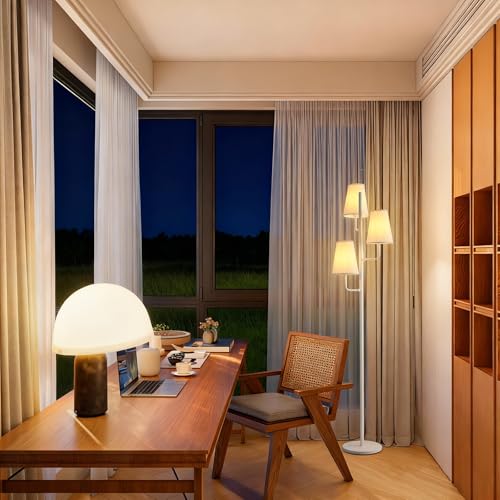 Traditional Floor Lamp for Living Room (White-Fabric)